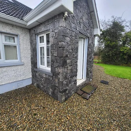 Ideally Located Country Casa de Férias Limerick Junction